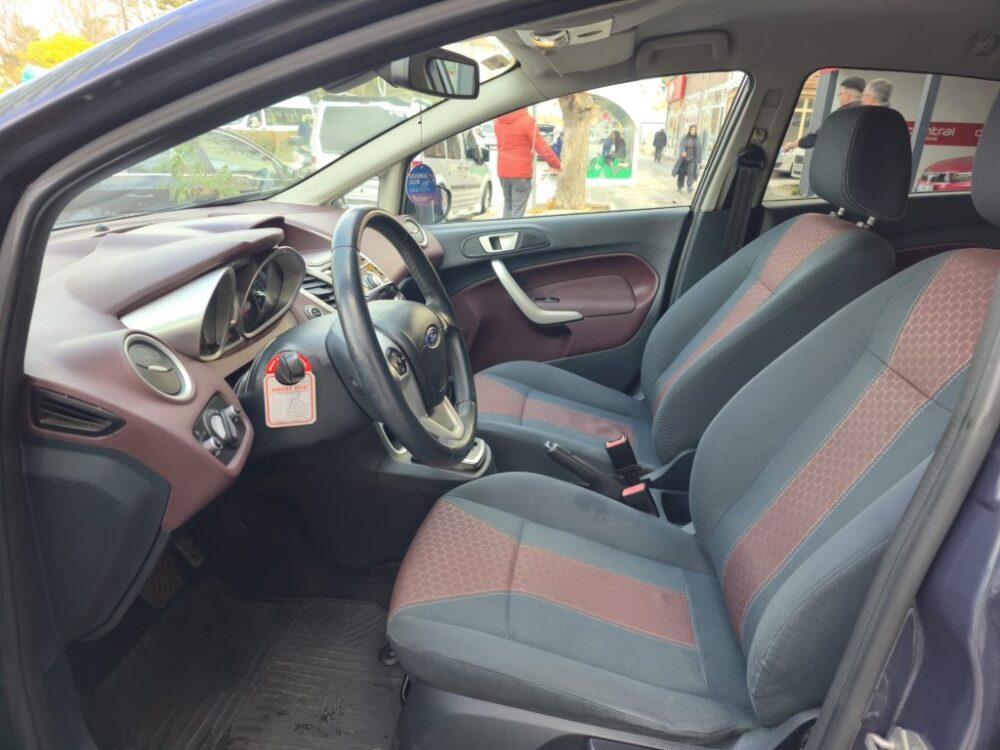 FORD FİESTA 1.4 TİTANİUM 2012 112.000 KM DE